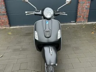vespa gts 300 supersport