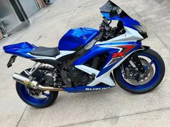 gsxr 750 k8