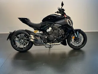 diavel v4