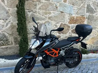 ktm duke 125 - ano 2023 dem