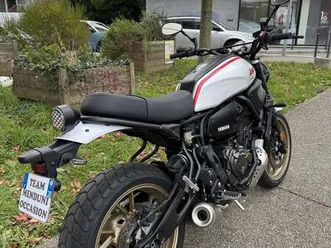 yamaha xsr 700