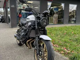 yamaha xsr 700