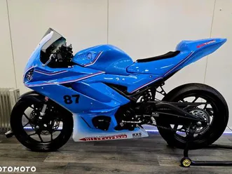 yamaha r3