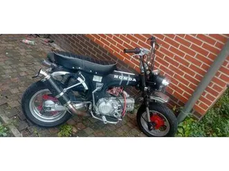 ② replica honda dax 125 met papieren zn sleutel