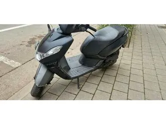 ② kisbee 2takt b klasse