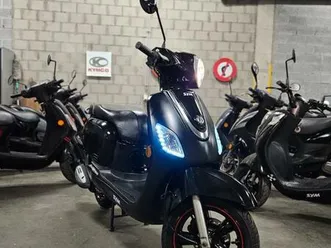 ② sym fiddle iii sport 50 cc classe b 4 temps 2017 - 13 408 km