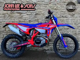 beta-rr350-4t-racing-enduro-bike-2025-model-road-registered-mint-condition