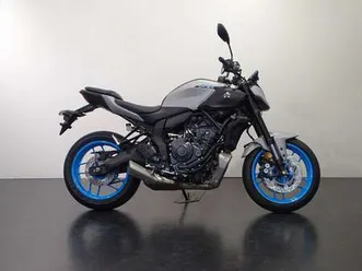 yamaha mt-07 35kw zwart
