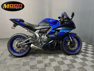2024 yamaha yzf-r7