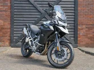 triumph explorer tiger 1200 gt