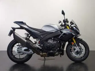 aprilia tuono v4 1100 grijs