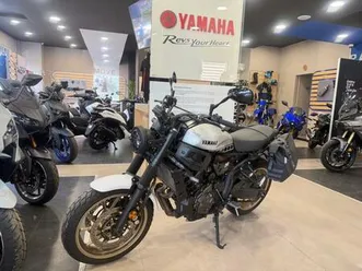 vendo yamaha xsr 700 legacy (2023 - 25) usata a rende (codice 9892563) - moto.it