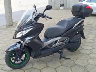 kawasaki j125 10000 км. / abs / като нов