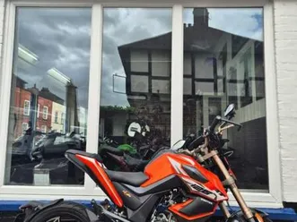 zontes zt 125-u// only 200 miles from new