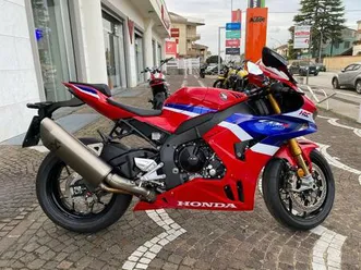 vendo honda cbr 1000 rr-r fireblade sp (2024 - 25) usata a capua (codice 9892236) - moto.it