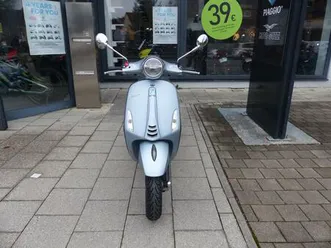 vespa primavera 50