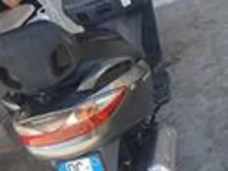 suzuki burgman 200 uh200