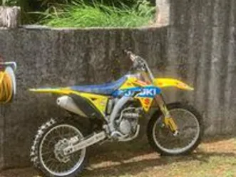 suzuki rmz 250