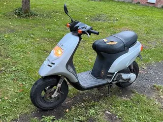 piaggio tph 50
