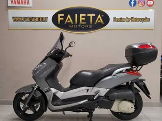 vendo yamaha x-max 250 (2007 - 09) usata a roma (codice 9892392) - moto.it