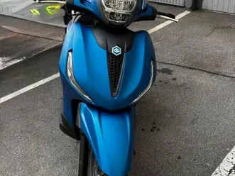 piaggio beverly 400