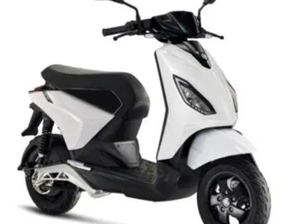 piaggio one plus mit grossem akku 48