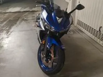 yamaha yzf r3 - 2015