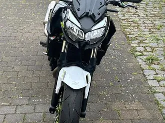 kawasaki z650 im top zustand *text genau lesen*