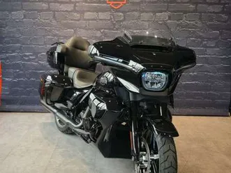 harley-davidson street glide