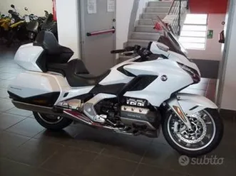 honda gold wing 1800 bianco 018