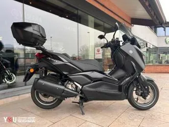 yamaha x-max 300 tech max