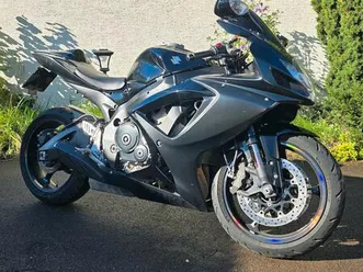 suzuki gsx-r 750 k6 150ps 102db all black