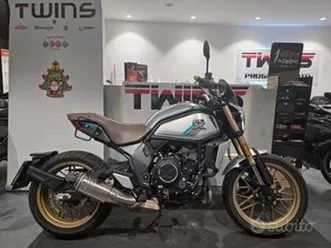 cf moto 700cl-x heritage _ usato permutabile