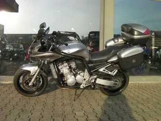 yamaha fzs1000 fazer*koffer*topcase*heizgriffe etc.
