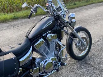 suzuki vs 1400 intruder