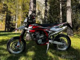 supermotard swm sm 500 r (2017) | patente a2