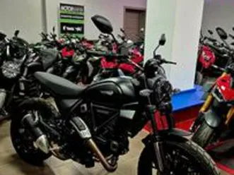 ducati scrambler 800 icon dark 2025 km 1400 uniprò