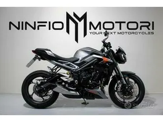 triumph street triple 765 - 2023