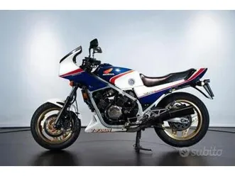 honda vfr 750 f - 1983