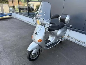 vespa et4 125 komplettservice, top zustand, frisch ab mfk canton berne -