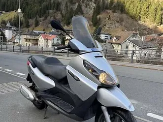 piaggio x7 top zustand canton schwytz -