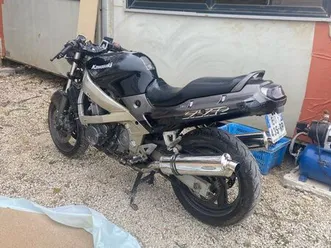 kawasaki zzr 600 état impeccable prix à débattre
