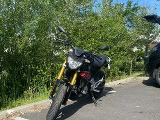 bmw g310r