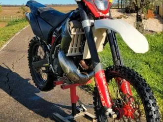 gasgas ec 250 six days