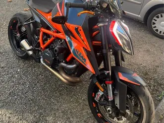 ktm super duke r