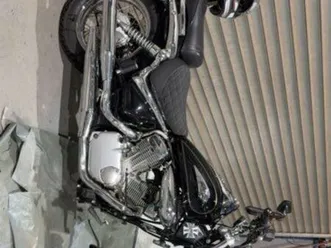 suzuki intruder