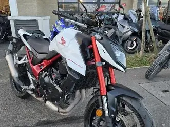 honda cb 750 hornet 2024