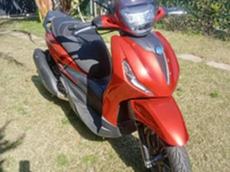 beverly 200 hpe con 750 km