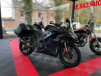 ② kawasaki ninja 1000sx