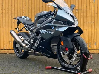 bmw s 1000 rr sport race dynamik akrapovic